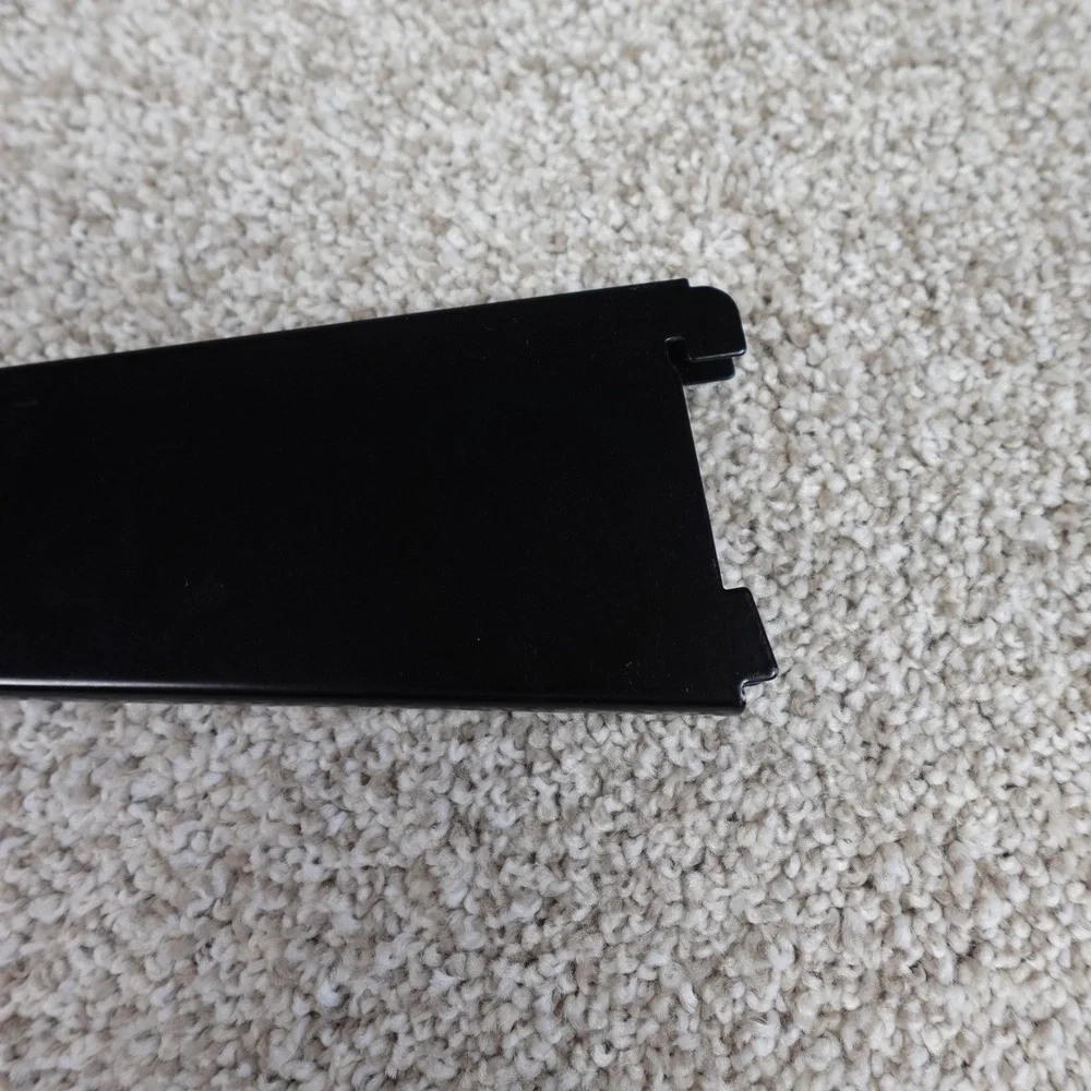19 Inch Black Metal Tapered Shelf Bracket Retail Display Gondola Support